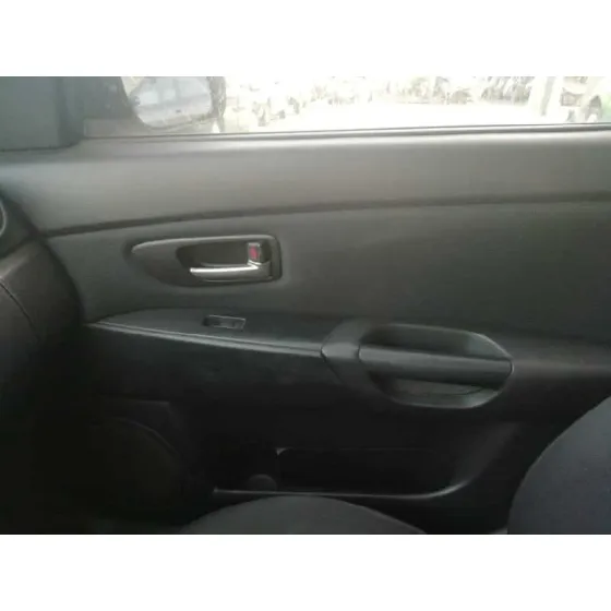 MAZDA 3 BERLINA (BK) '2005 1.6 16V CAT AZUL