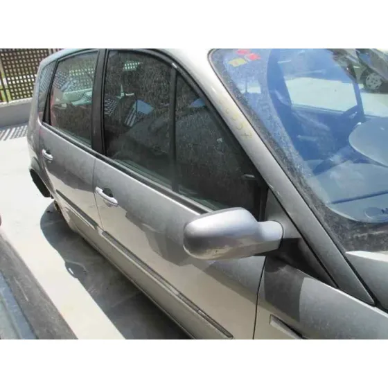 RENAULT SCENIC II '2003 LUXE DYNAMIQUE DORADO