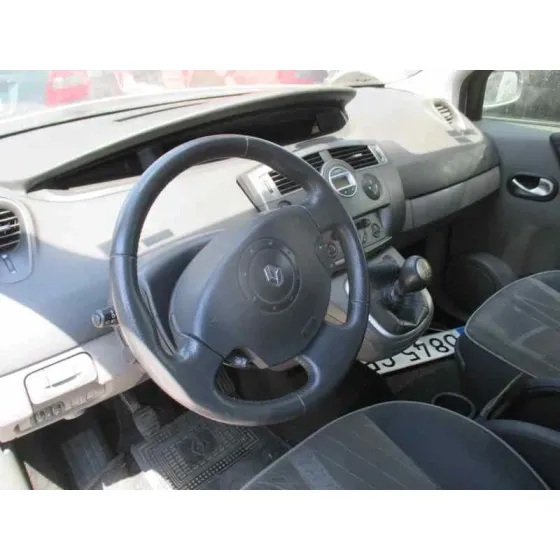 RENAULT SCENIC II '2003 LUXE DYNAMIQUE DORADO