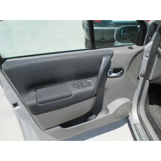 RENAULT SCENIC II '2003 LUXE DYNAMIQUE DORADO