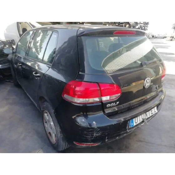 VOLKSWAGEN GOLF VI (5K1) '2010 ADVANCE NEGRO