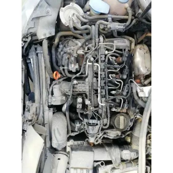 VOLKSWAGEN GOLF VI (5K1) '2010 ADVANCE NEGRO