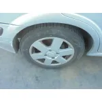 NISSAN ALMERA (N16/E) NISSAN ALMERA (N16/E) '2001 ACENTA PLATA 2002