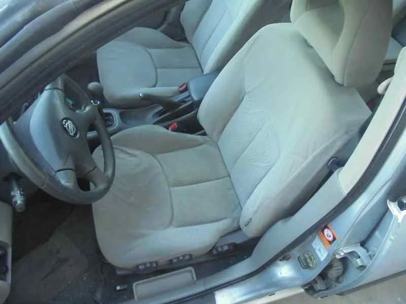 NISSAN ALMERA (N16/E) NISSAN ALMERA (N16/E) '2001 ACENTA PLATA 2002