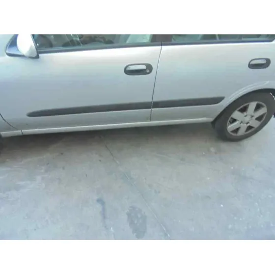 NISSAN ALMERA (N16/E) '2001 ACENTA PLATA