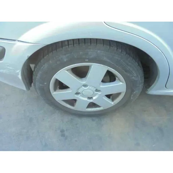 NISSAN ALMERA (N16/E) '2001 ACENTA PLATA