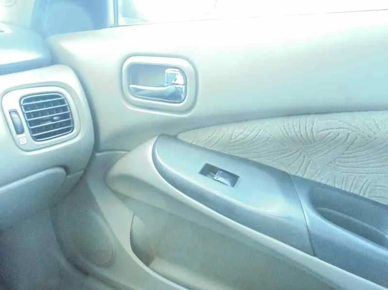 NISSAN ALMERA (N16/E) '2001 ACENTA PLATA