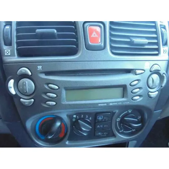 NISSAN ALMERA (N16/E) '2001 ACENTA PLATA