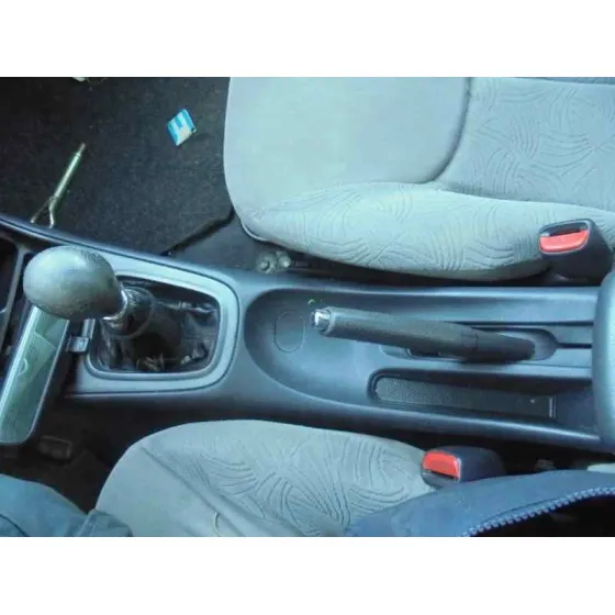 NISSAN ALMERA (N16/E) '2001 ACENTA PLATA