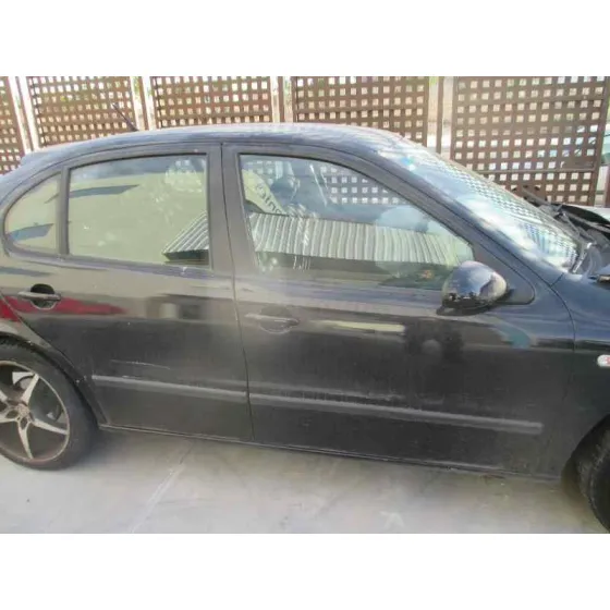 SEAT LEON (1M1) '2005 SIGNO NEGRO