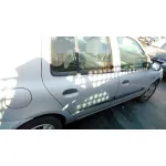 RENAULT CLIO II FASE II (B/CB0) RENAULT CLIO II FASE II (B/CB0) '2003 AUTHENTIQUE PLATA 2001