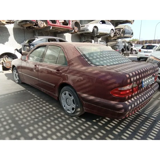 Mercedes-Benz CLASE E (W210) 1999