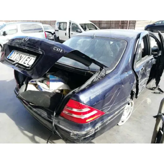 MERCEDES CLASE S (W220) BERLINA '2001 320 CDI (220.026) AZUL
