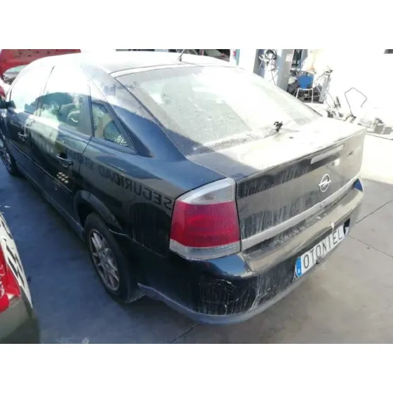 OPEL VECTRA C BERLINA '2005 COMFORT NEGRO