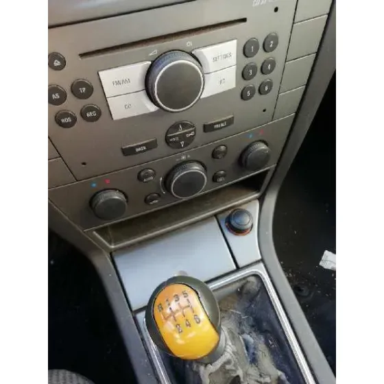 OPEL VECTRA C BERLINA '2005 COMFORT NEGRO