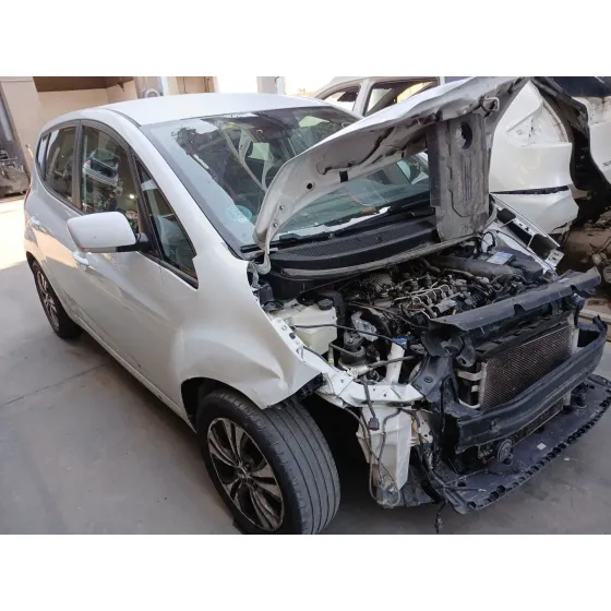 Kia VENGA (YN) 2010
