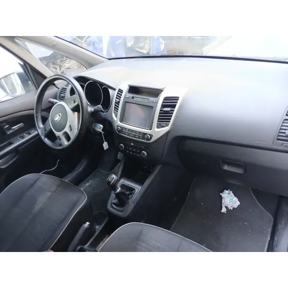 Kia VENGA (YN) 2010