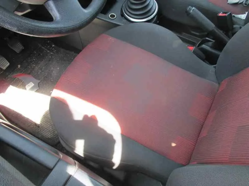 FORD FIESTA (CBK) '2006 AMBIENTE GRANATE
