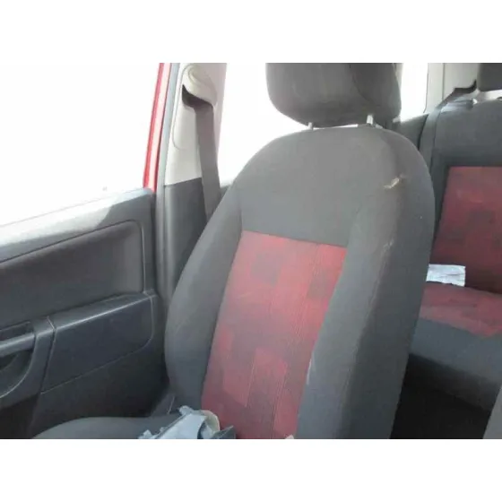 FORD FIESTA (CBK) '2006 AMBIENTE GRANATE