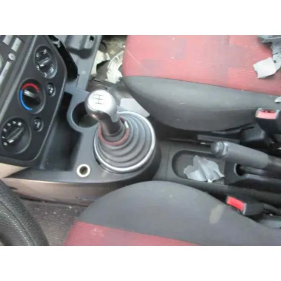 FORD FIESTA (CBK) '2006 AMBIENTE GRANATE