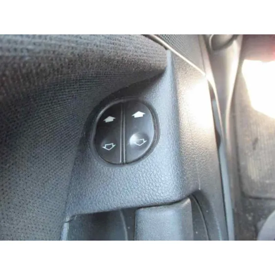 FORD FIESTA (CBK) '2006 AMBIENTE GRANATE