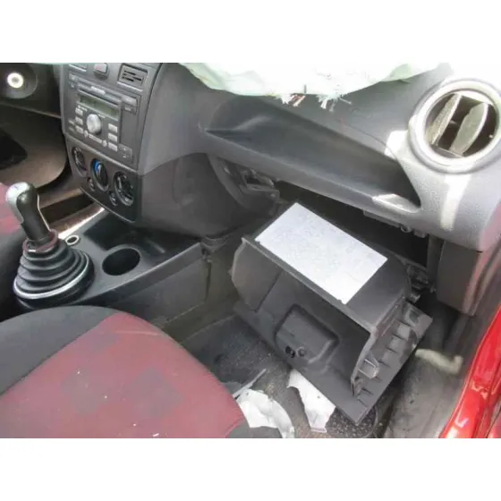 FORD FIESTA (CBK) '2006 AMBIENTE GRANATE