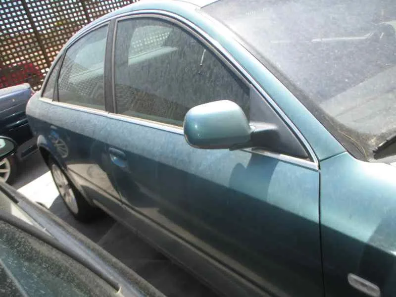 AUDI A6 BERLINA (4B2) '1998 2.5 TDI VERDE