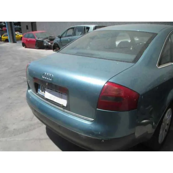 AUDI A6 BERLINA (4B2) '1998 2.5 TDI VERDE
