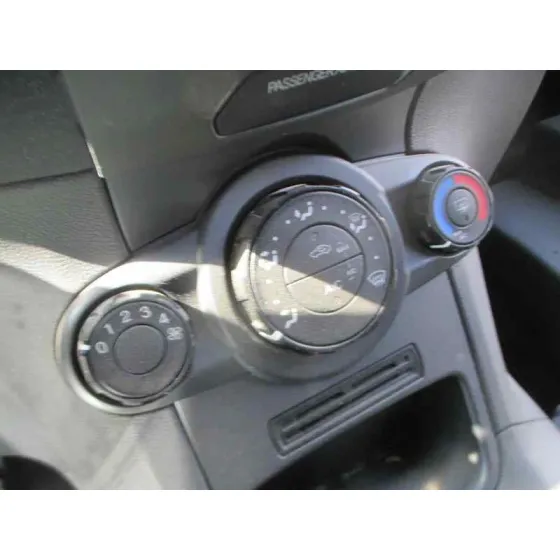 FORD FIESTA (CCN) '2013 SYNC EDITION AZUL