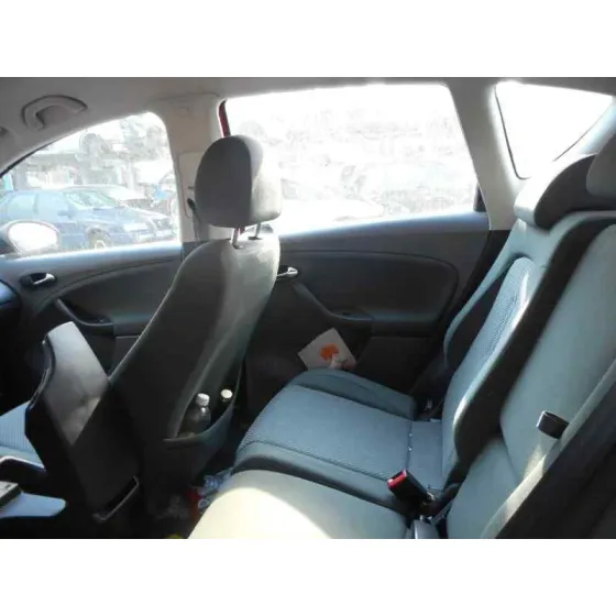 SEAT ALTEA (5P1) '2004 1.6 ROJO