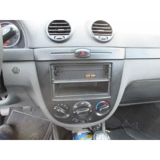 DAEWOO LACETTI '2004 SE GRIS