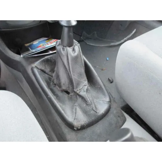 DAEWOO LACETTI '2004 SE GRIS