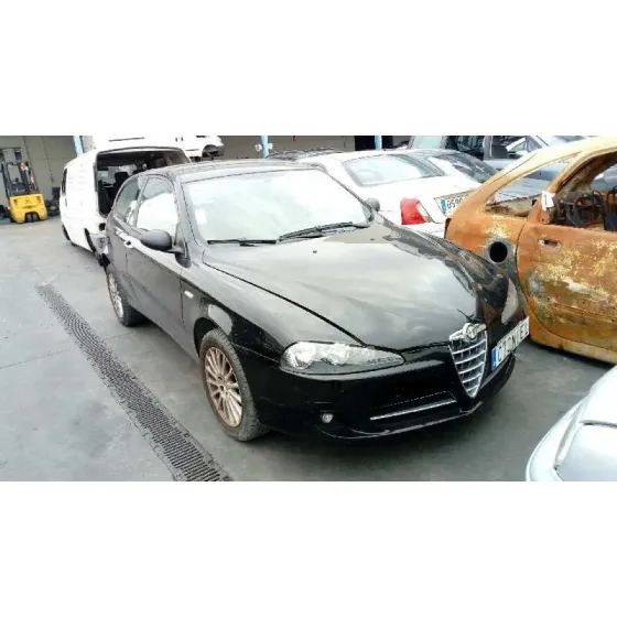 ALFA ROMEO 147 (190) '2007 1.6 TS 105 DISTINCTIVE NEGRO