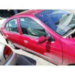 RENAULT MEGANE I FASE 2 BERLINA (BA0) RENAULT MEGANE I FASE 2 BERLINA (BA0) '2001 1.4 16V CENTURY ROJO 2000