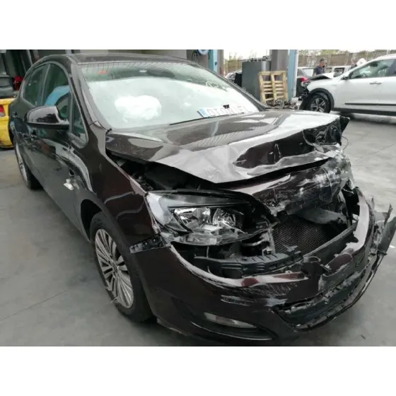 OPEL ASTRA J LIM. '2014 SELECTIVE GRANATE