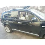 MITSUBISHI OUTLANDER (CW0) MITSUBISHI OUTLANDER (CW0) '2007 2.0 DI-D CAT NEGRO 2007