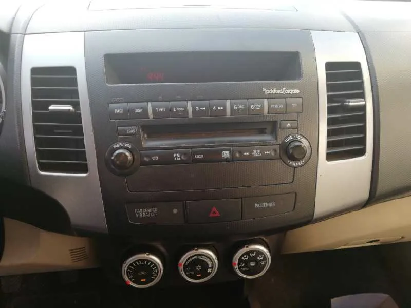 MITSUBISHI OUTLANDER (CW0) '2007 2.0 DI-D CAT NEGRO