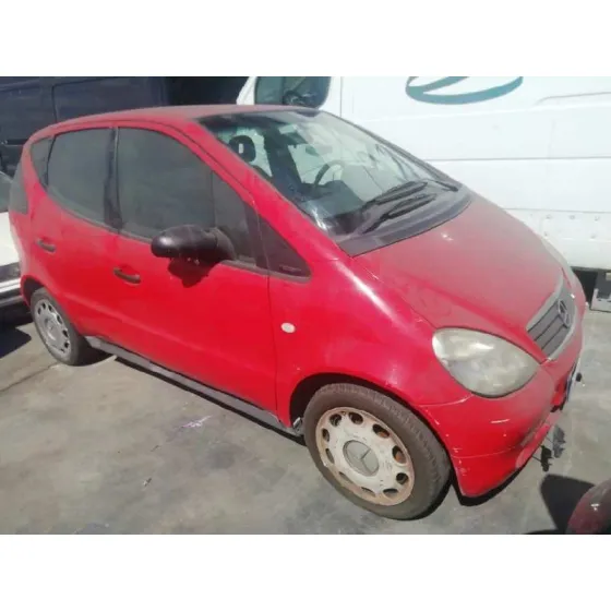 MERCEDES CLASE A (W168) '2001 140 (168.031) ROJO