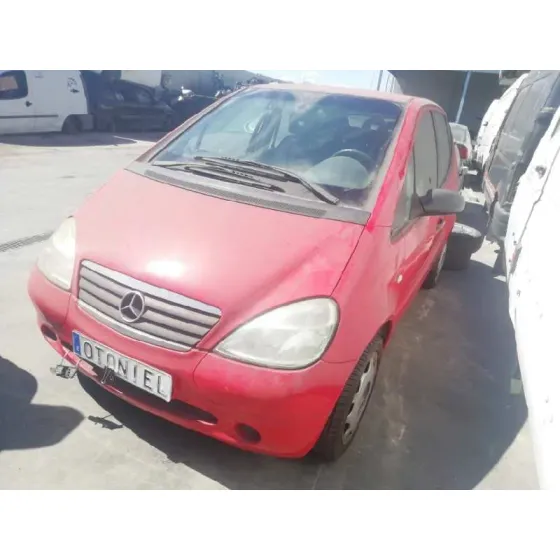 MERCEDES CLASE A (W168) '2001 140 (168.031) ROJO