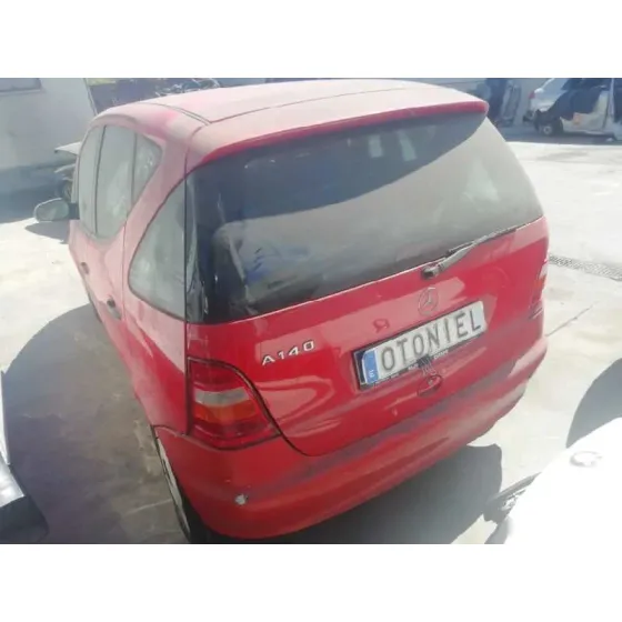 MERCEDES CLASE A (W168) '2001 140 (168.031) ROJO