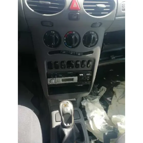 MERCEDES CLASE A (W168) '2001 140 (168.031) ROJO