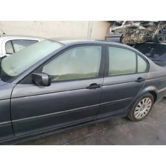 BMW SERIE 3 BERLINA (E46) '2002 318I GRIS OSCURO