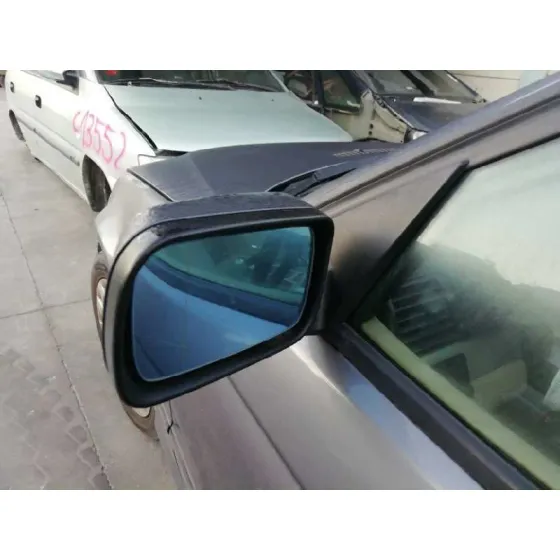 BMW SERIE 3 BERLINA (E46) '2002 318I GRIS OSCURO