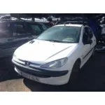 PEUGEOT 206 BERLINA PEUGEOT 206 BERLINA '1999 E-MUSIC BLANCO 2004
