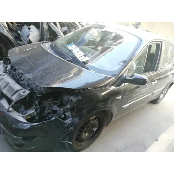 RENAULT SCENIC II '2005 1.9 DCI DIESEL NEGRO