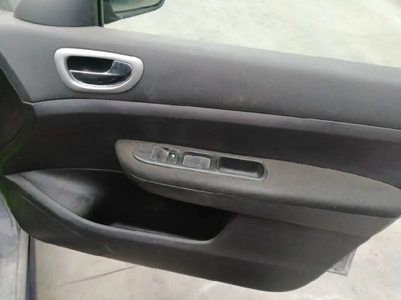 PEUGEOT 307 (S1) '2001 XS LILA