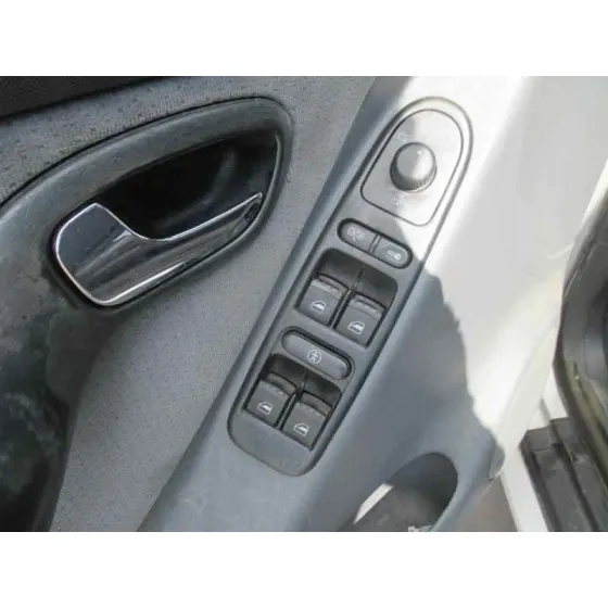SEAT TOLEDO (1M2) '2000 SELECT PLATA