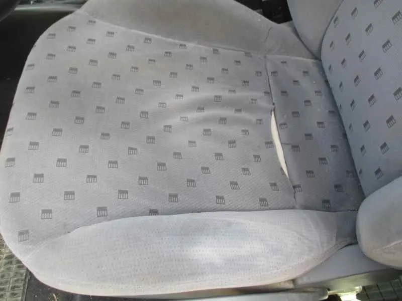 SEAT TOLEDO (1M2) '2000 SELECT PLATA