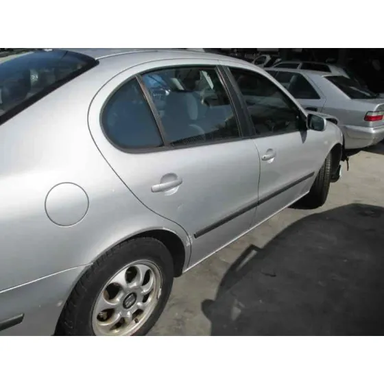 SEAT TOLEDO (1M2) '2000 SELECT PLATA