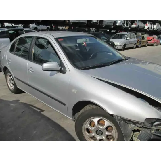 SEAT TOLEDO (1M2) '2000 SELECT PLATA
